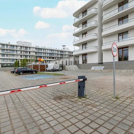 Ku Morzu Przytulny Blisko Plazy Parking & Balkon By Renters Appartement Sianożęty